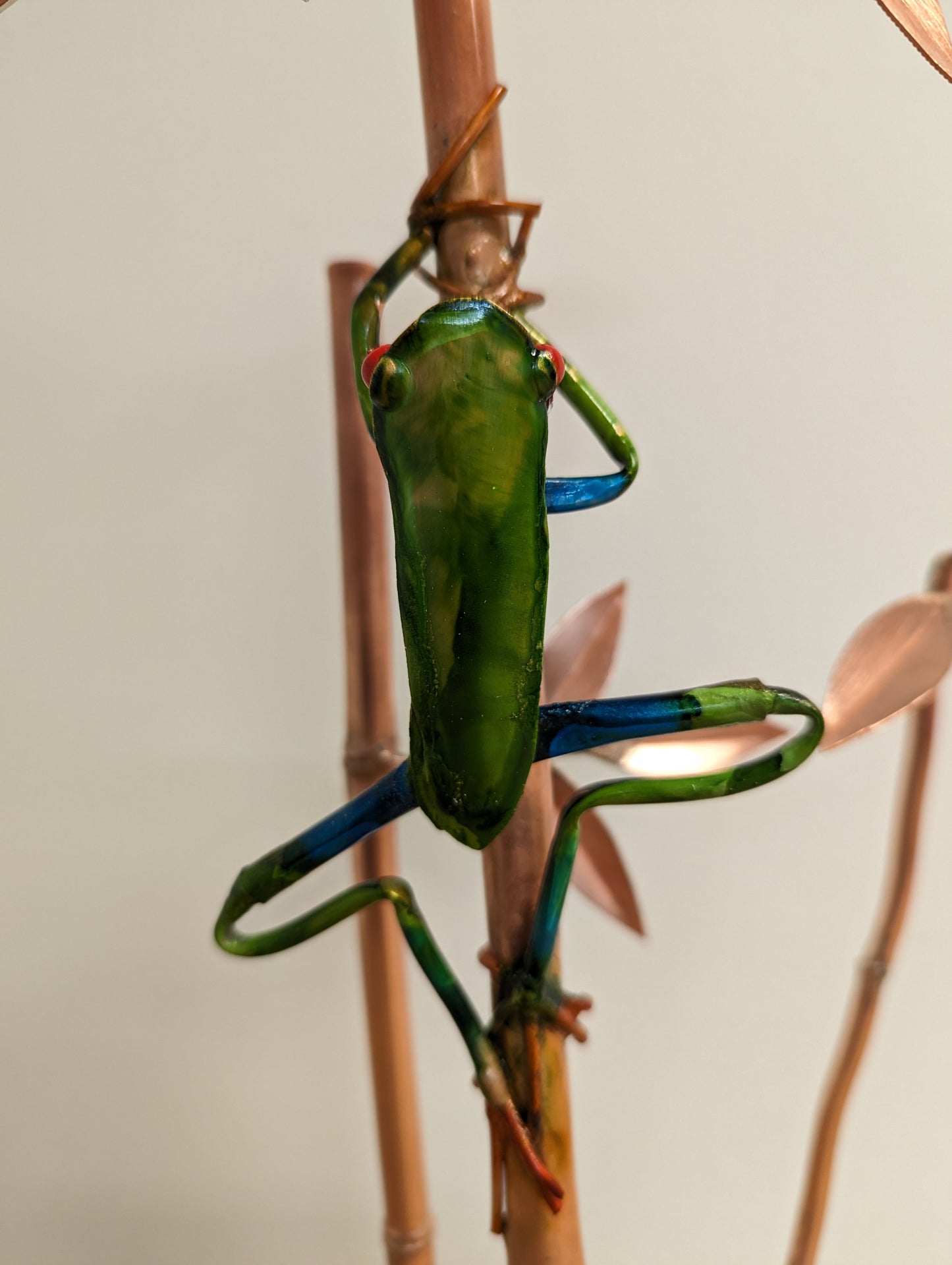 Copper bamboo and tree frog - Deshca Designs