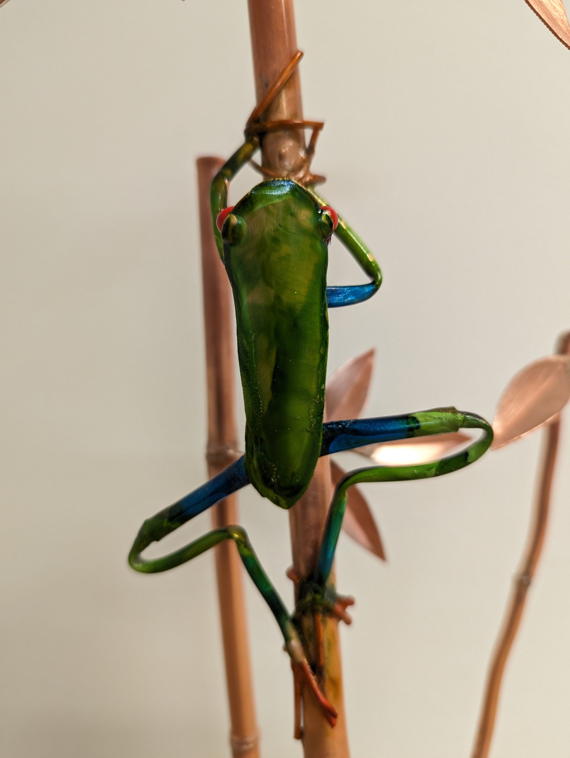 Copper bamboo and tree frog - Deshca Designs