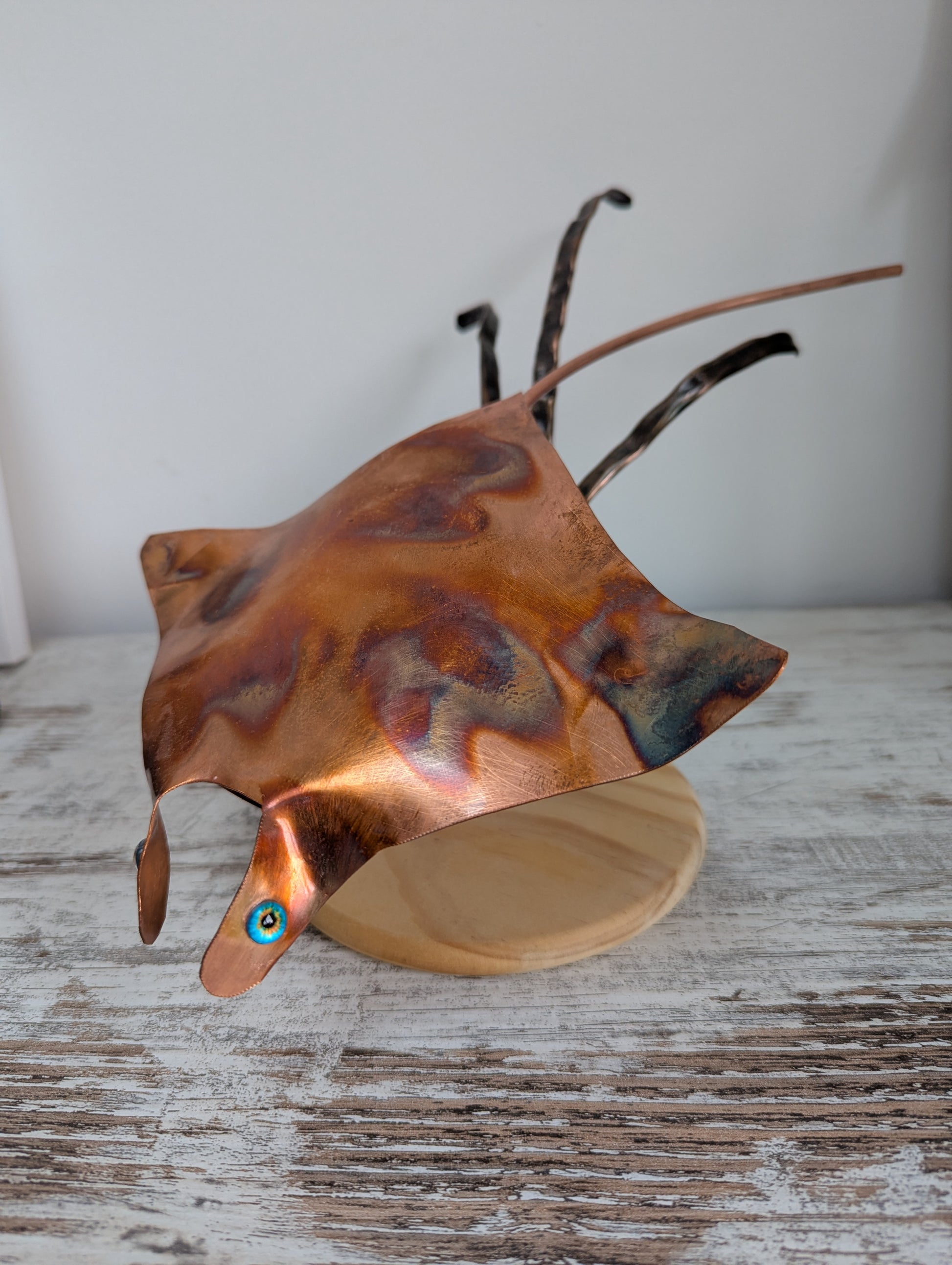 Manta ray sculpture - Deshca Designs