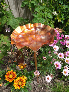 Copper Birdbath on stem - Rustproof, Durable, and Elegant Bird Bath for Garden