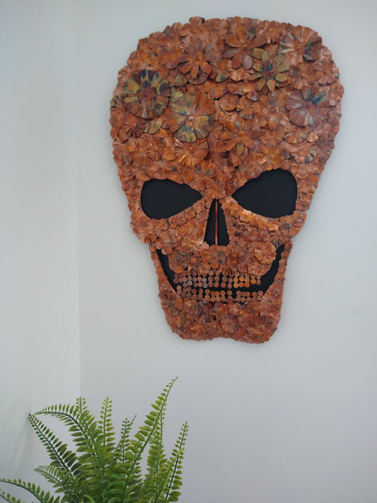 Metal skull wall hanging