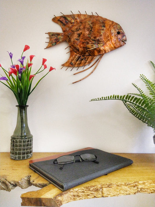 Angelfish wall hanging - Deshca Designs