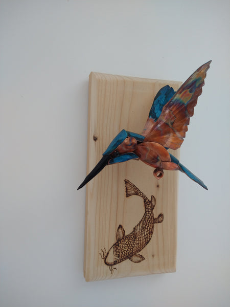 Metal kingfisher art