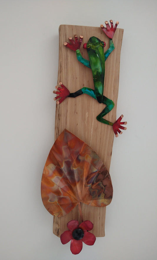 Copper tree frog art