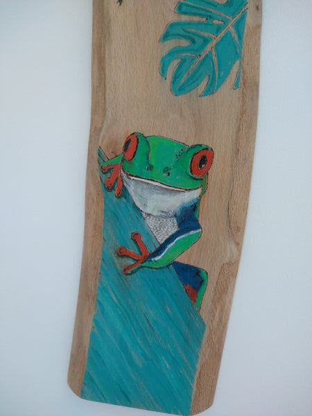 Pyrography tree frog and dragonfly - Deshca Designs