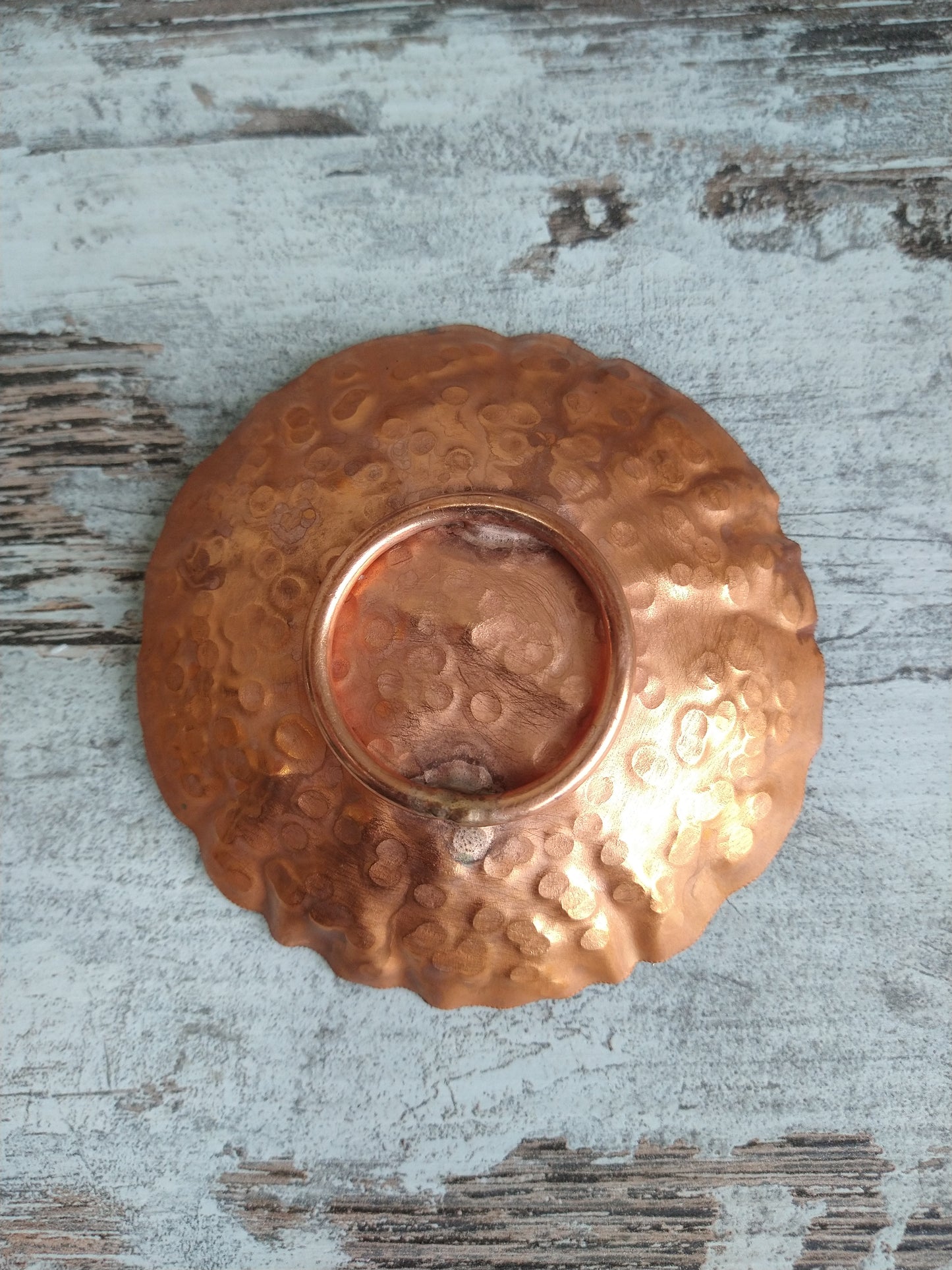 Handmade small hammered copper bowl - Deshca Designs