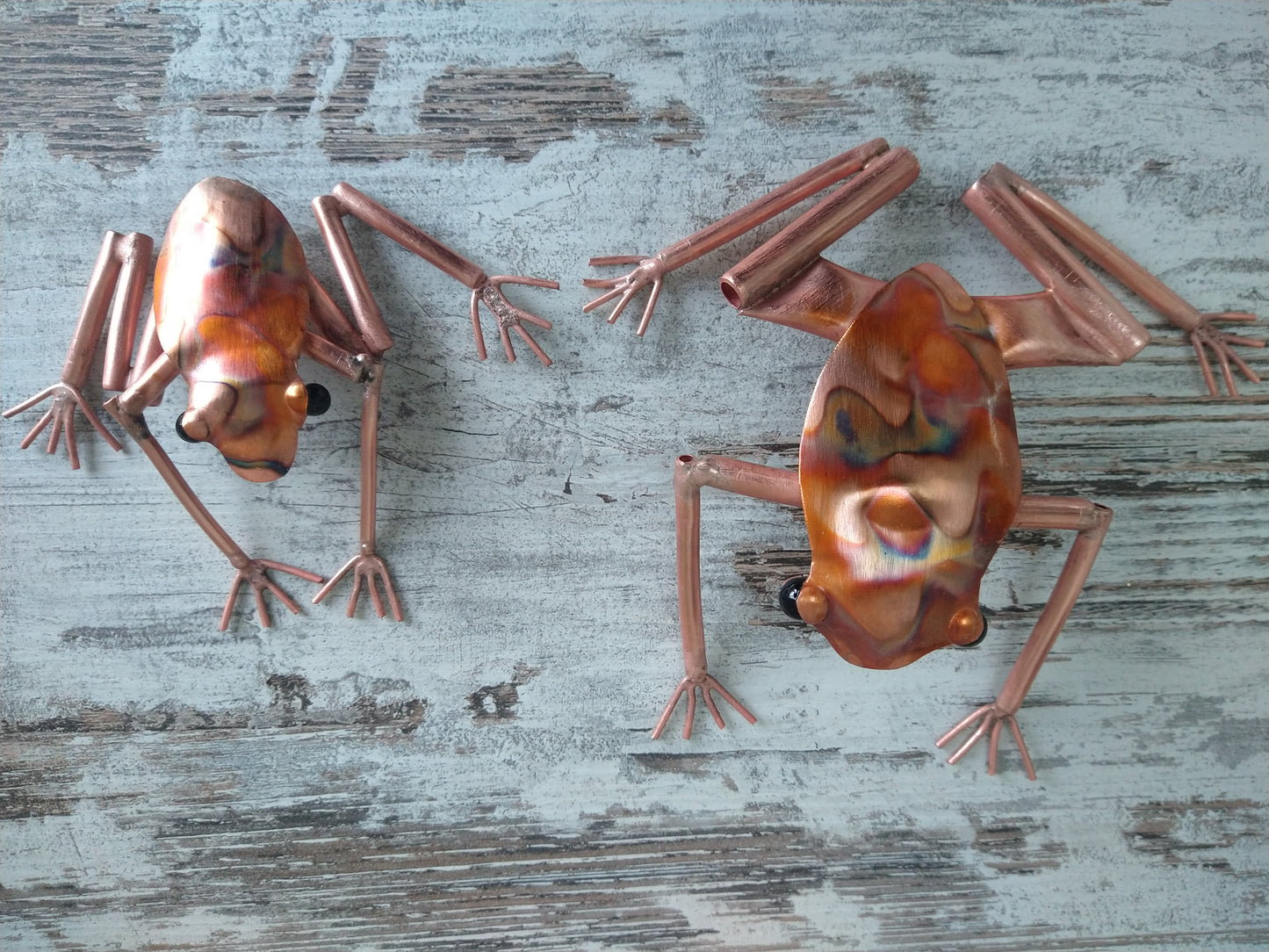 Copper frog garden decoration - Deshca Designs